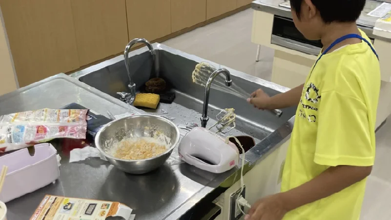キッチンでの調理体験